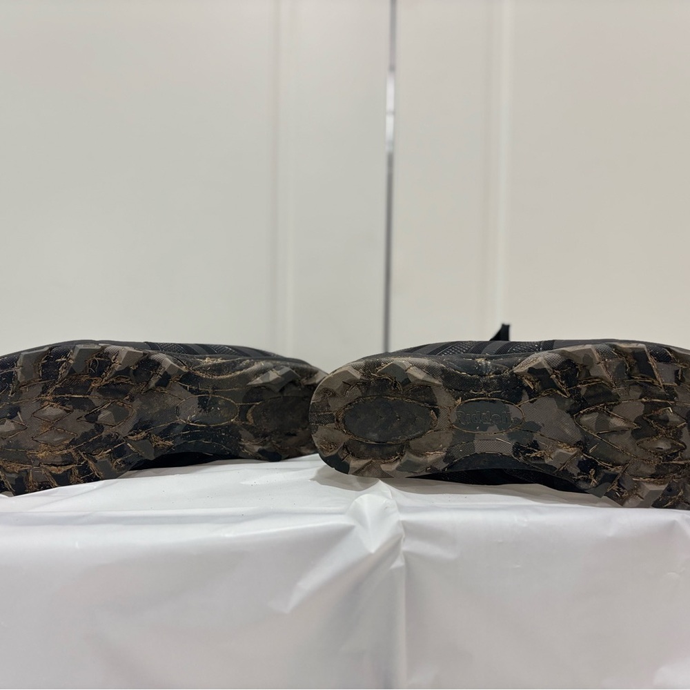 Riddell Grid iron cleats - Picture 2 of 6